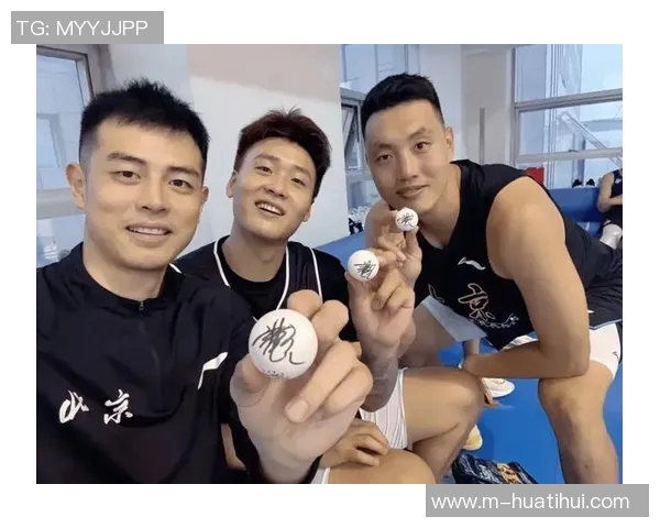 翟晓川与赵睿方硕共赏王楚钦比赛现场气氛热烈嗓音嘶哑尽显激情 翟晓川与赵睿方硕共赏王楚钦比赛现场气氛热烈嗓音嘶哑尽显激情