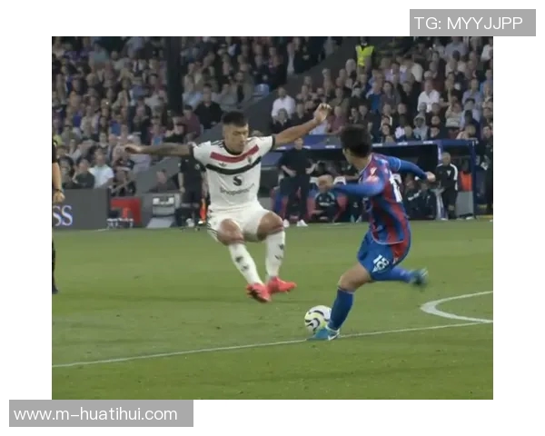 曼联期待利马在今年内重返赛场伤缺八个月的他仍在积极恢复中 曼联期待利马在今年内重返赛场伤缺八个月的他仍在积极恢复中