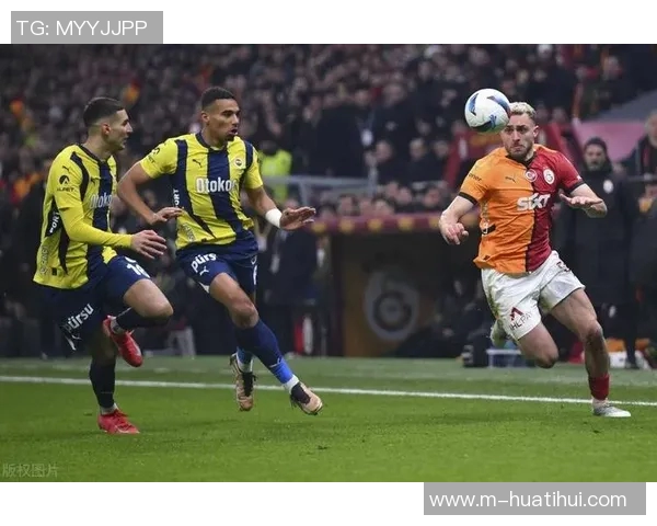 欧联杯第三轮综述:费内巴切小胜斯图加特罗马里尔维拉纷纷遭遇失利 欧联杯第三轮综述:费内巴切小胜斯图加特罗马里尔维拉纷纷遭遇失利