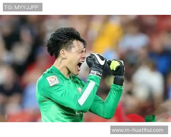 王大雷36岁庆祝里程碑荣获两件中国顶级联赛出场数纪念球衣 王大雷36岁庆祝里程碑荣获两件中国顶级联赛出场数纪念球衣