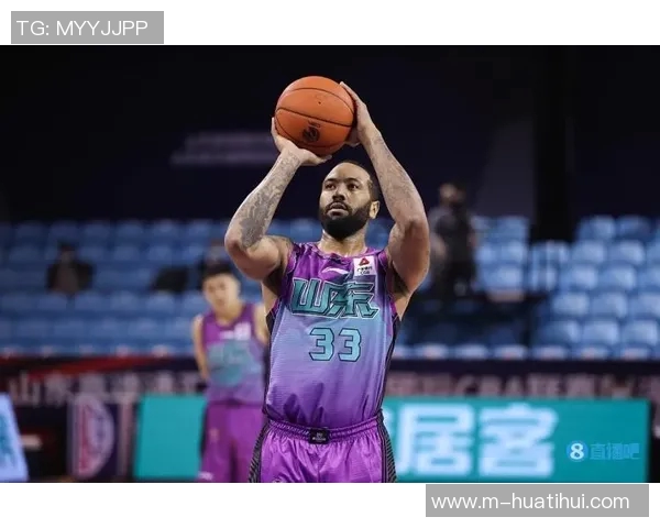 内线支柱纳吉全场表现回顾12投4中贡献11分12篮板2助攻2盖帽